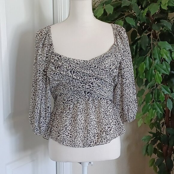 EUC Sugarlips "Anita" Black & Tan Leopard Blouse Size Large - Picture 6 of 10